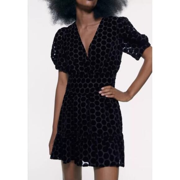 NWT ZARA Velvet Polka Dot Dress Sz Small Black - Picture 2 of 11